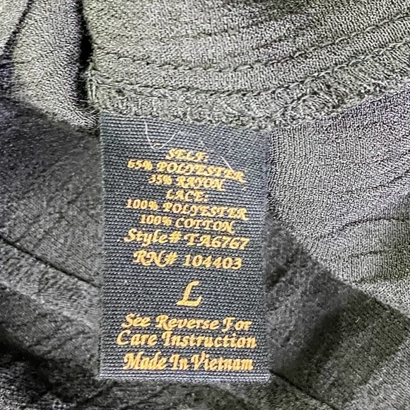 MINE Black Lace Strappy Long Sleeve Blouse - Picture 8 of 9